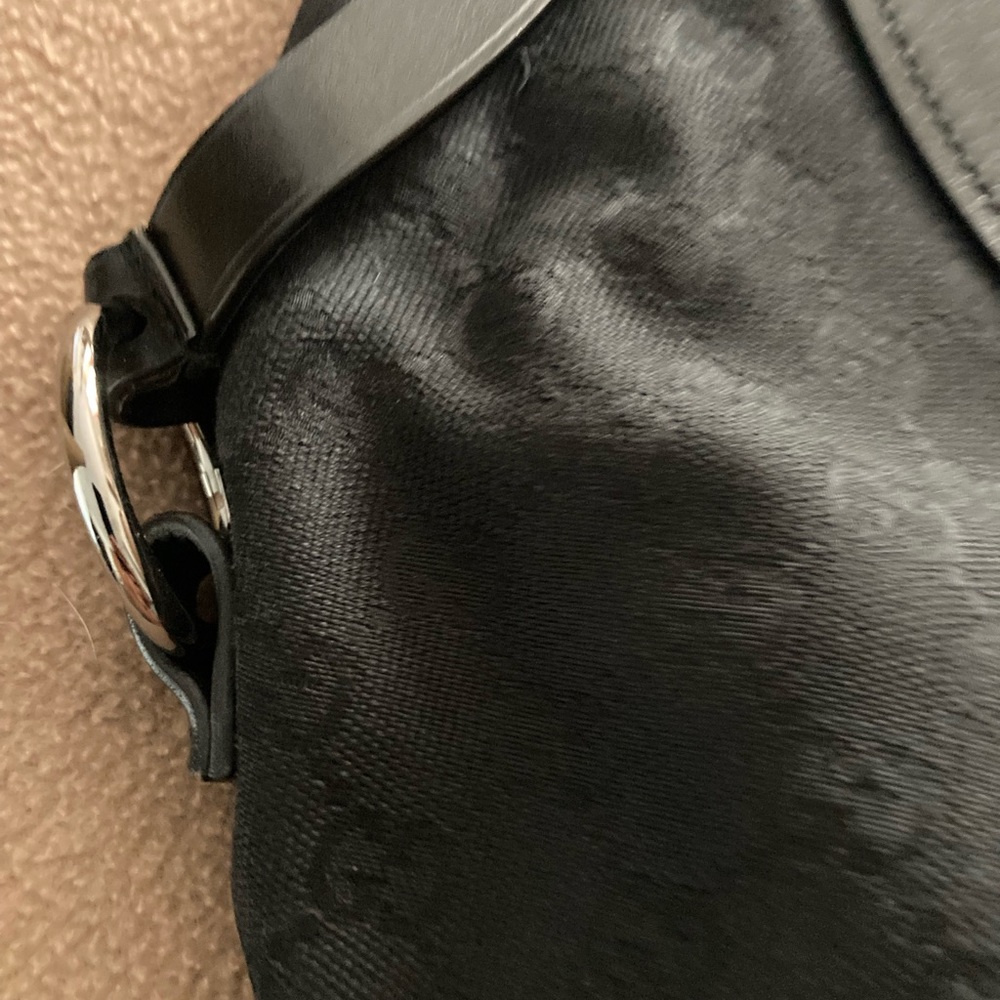 Authentic Gucci Bag - Picture 4 of 9